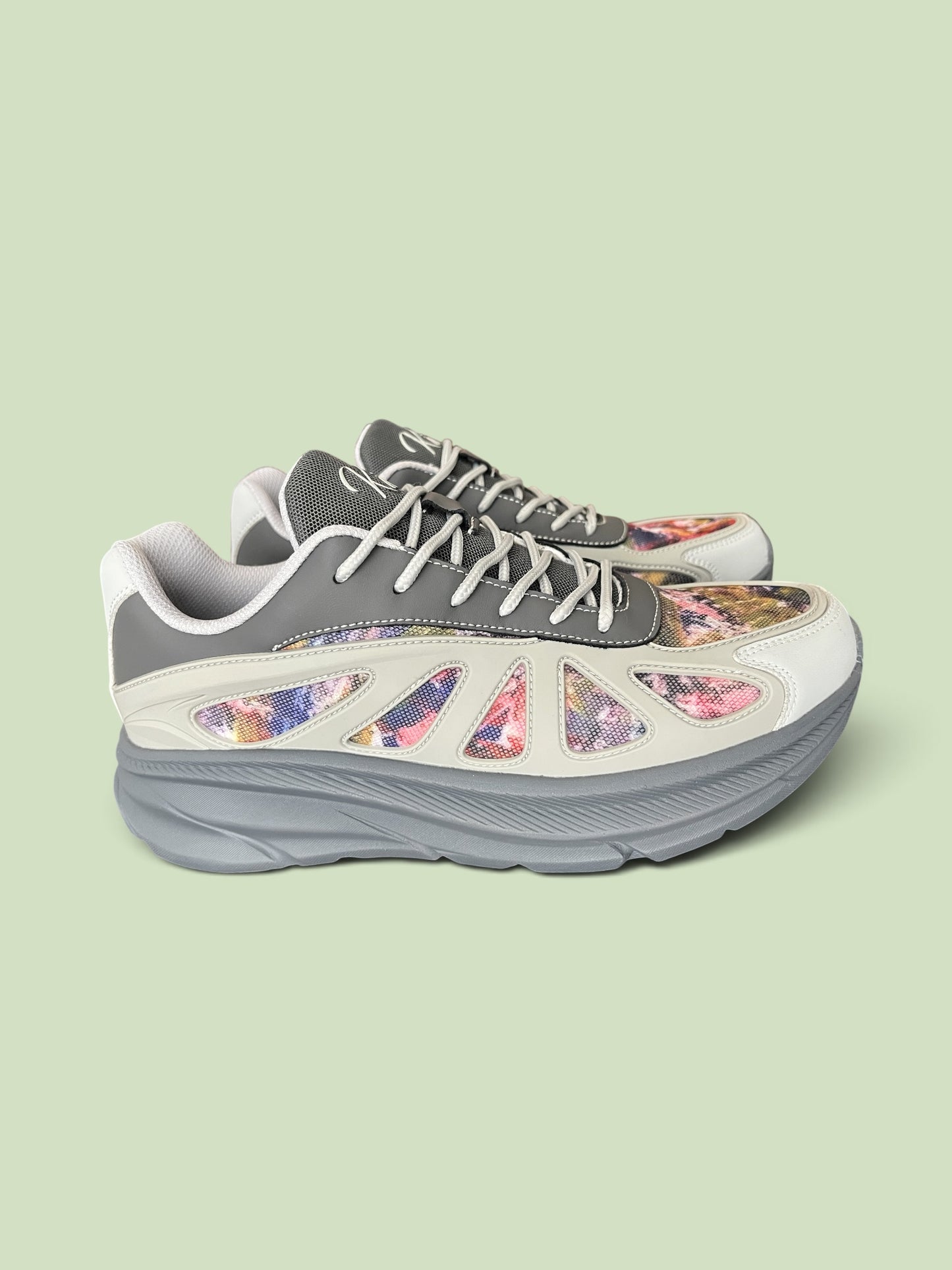 GALLERY RUNNER “Bloom” Size 10