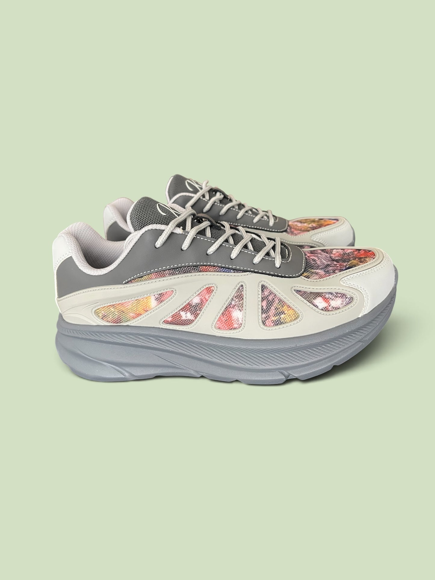 GALLERY RUNNER “Bloom” Size 9